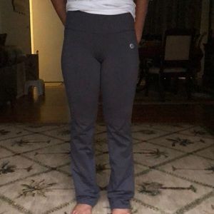 Grey aerie yoga pants